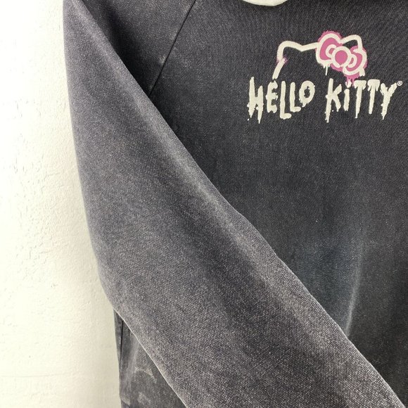 Hello Kitty & Friends Forever 21 Collar Sweatshirt Distress Black Pullover 11-12 - Picture 2 of 7